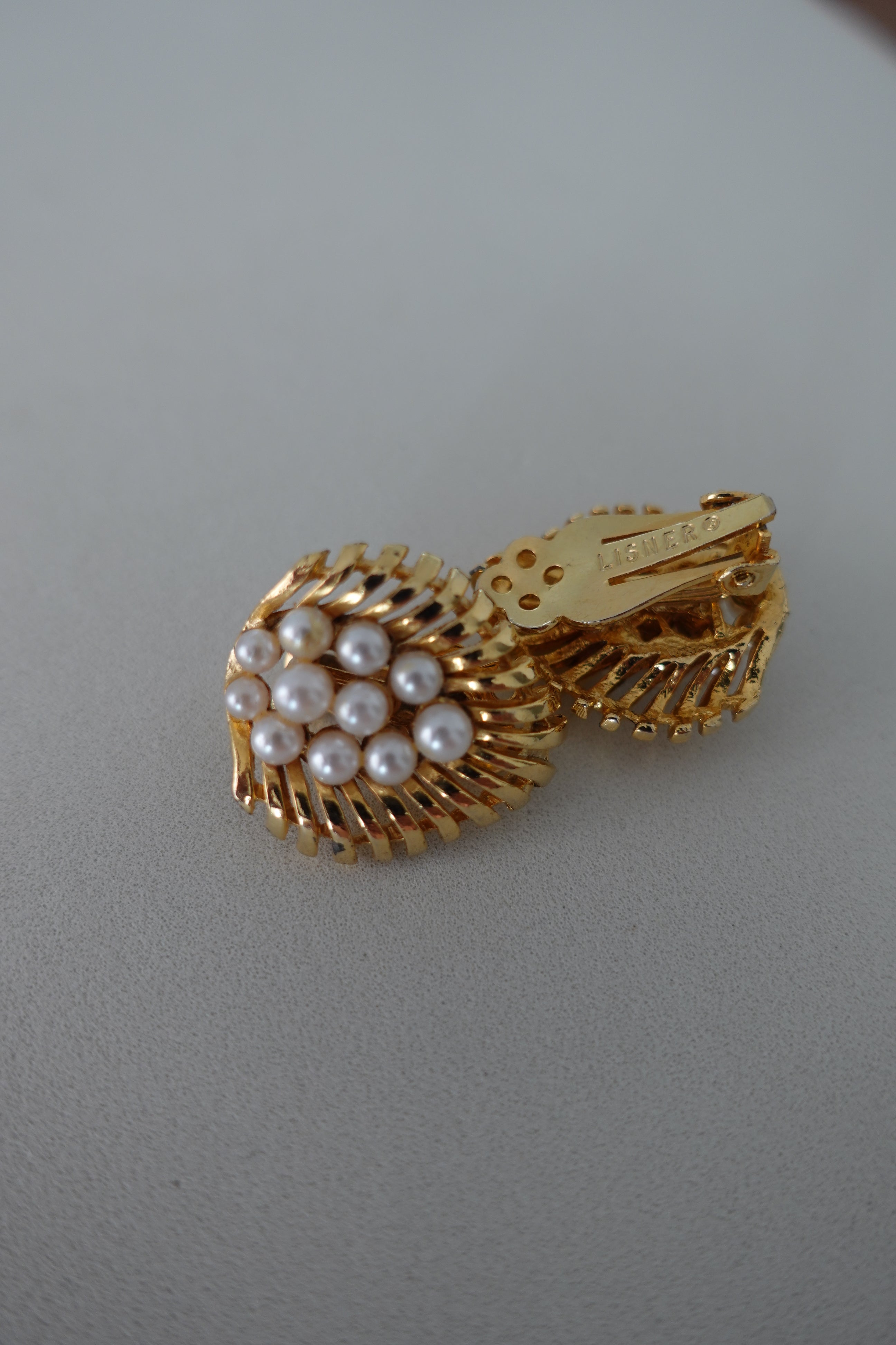 Lisner Earrings Rhinestone Pearl Gold Stud Vintage beaded accessory clip on stud Vintage Gold Tone Lisner Clip On Earrings – Aunt Gladys main image 4